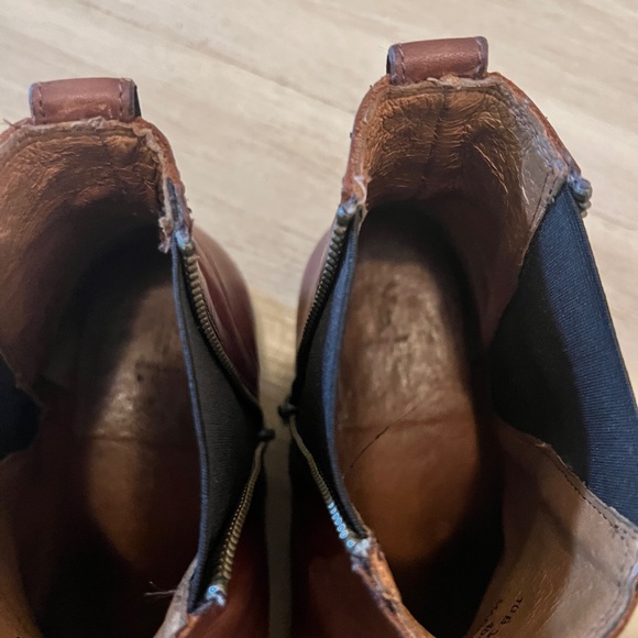 Frye Carly Chelsea women US 10 B Brown Leather Ankle Boots - Picture 8 of 8